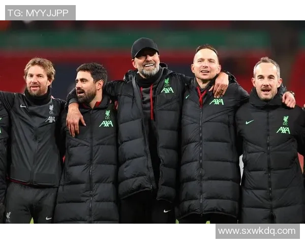 足球经理18全新战术解析与球员培养技巧分享助你成为顶级教练